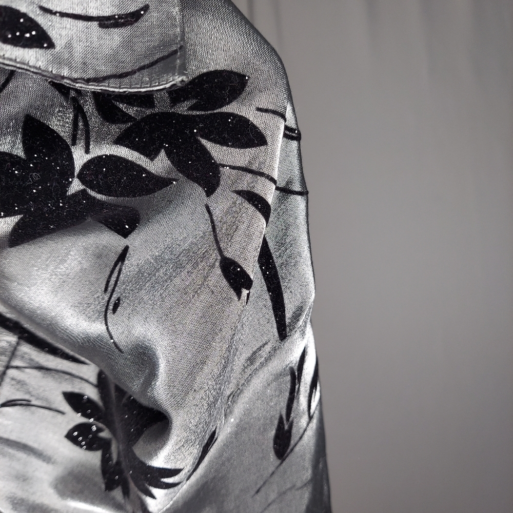 Notations Metallic Button Top 3x Black Burnout Ve… - image 8